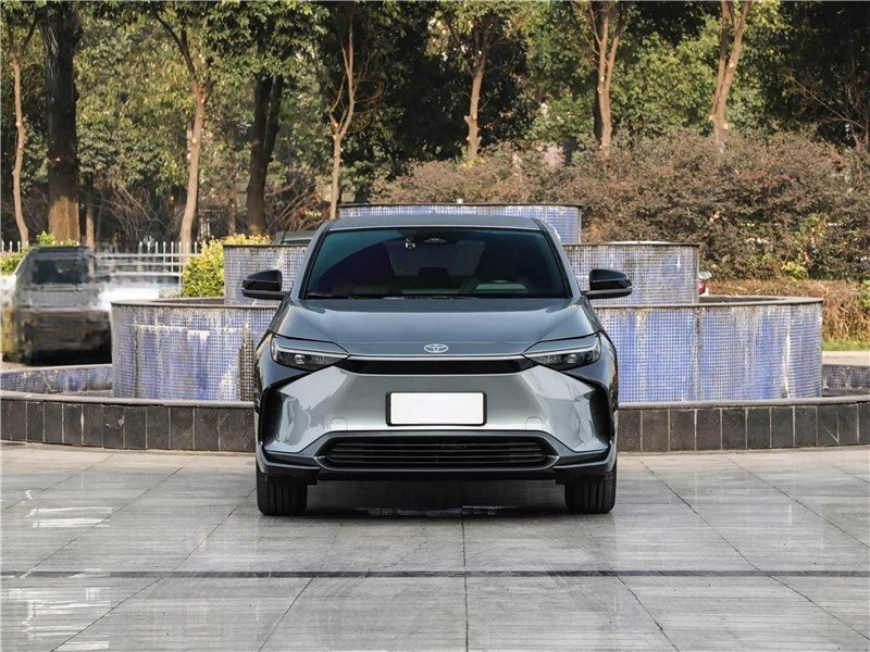 Toyota BZ4X SUV suppliers